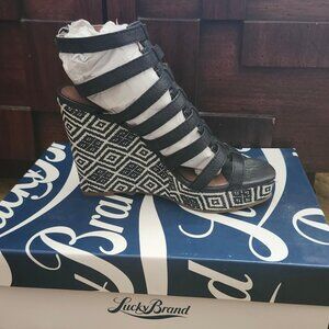 Jordie's Shoe Kloset